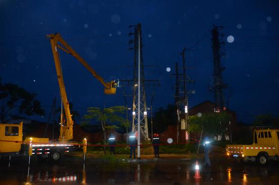 湛江供电局全力做好高考保供电和台风防范工作