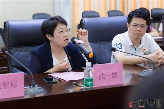 武一婷副书记发表讲话 薛启贤摄