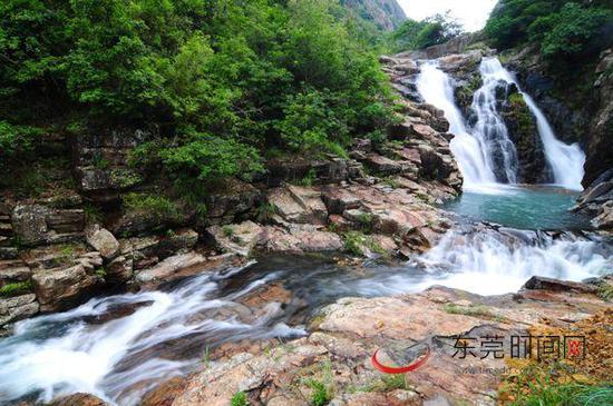 图为被誉为东莞第一瀑布的黄茅田瀑布。市林业局供图