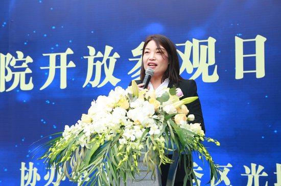 (广东泰成逸园养老院周明萌院长)
