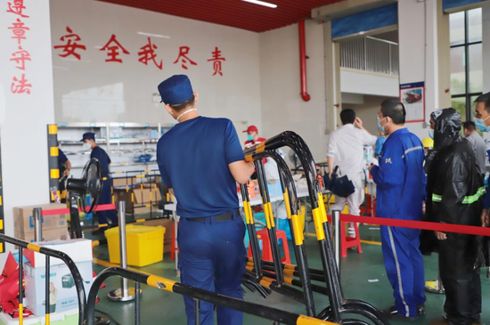(合理划分区域,确保检测任务和消防救援不冲突)