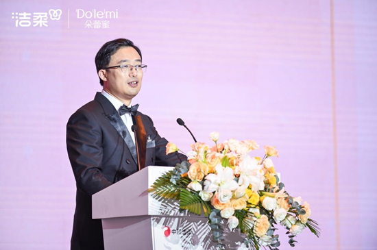 中顺洁柔董事长刘鹏