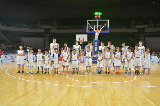2018姚基金希望小学篮球季广东赛区闭幕式在
