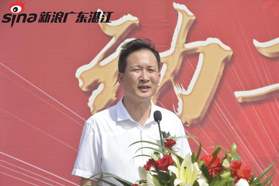 湛江市委农办主任、市扶贫办主任 李建艺