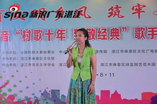 嘉宾点评 苏灵淼摄
