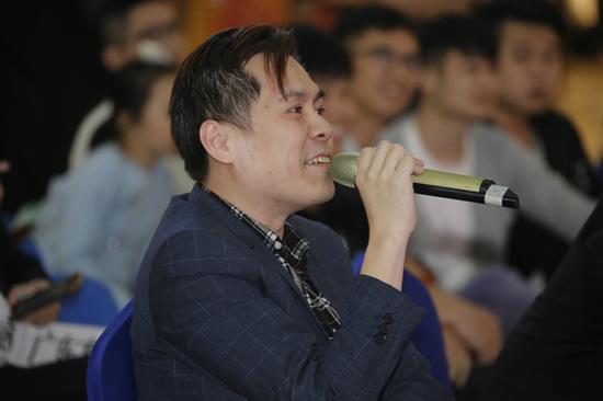 李毅杰
