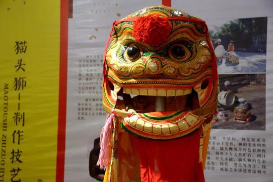 通过河源地区“猫头狮”、“金狮”等制作技艺传承和表演, 让你感受“狮舞”经过岁月沉淀出来的“自强不息、全力以赴、超越自我”的狮子精神。图片来源:坚基购物中心
