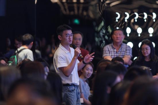 观众提问