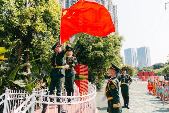 摄影王誉臻