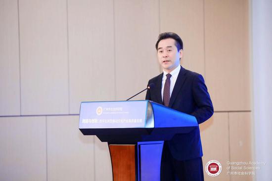 中共广州市委宣传部副部长朱小燚