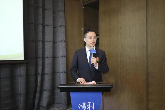 鸿利智汇集团董事、总裁李俊东致辞