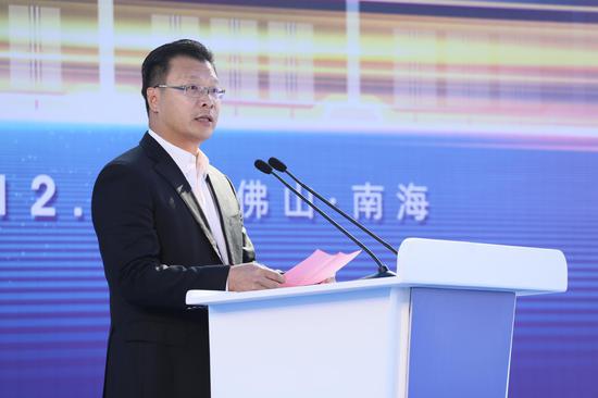 里水镇镇长麦满良致辞