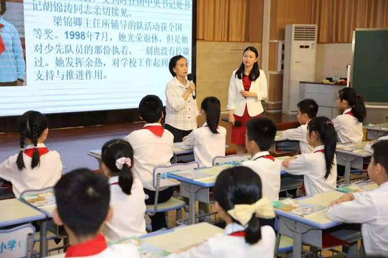 如何上好一堂思政课 aaaf-knaqvqp3177723.jpg