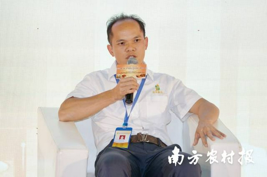 香港金津食品集团董事长张鉴国