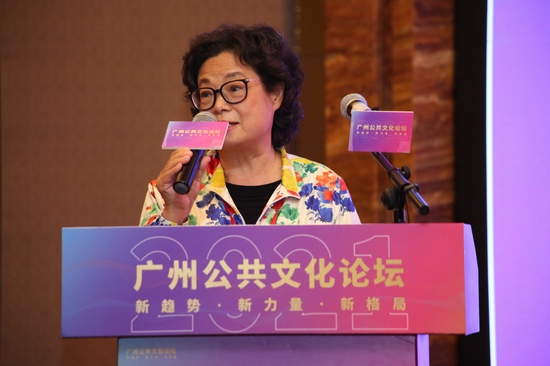 花都区秀全街“秀全大妈”讲师团团长夏明英作《朝着人民向往走去的“秀全大妈”》案例分享