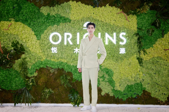 ORIGINS悦木之源首席植御大使阿云嘎先生亮相现场