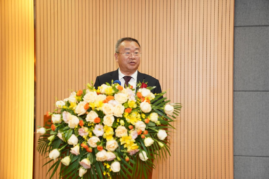 暨南大学副校长张荣华致辞