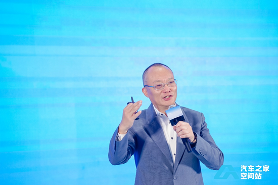汽车之家高级副总裁兼天天拍车董事长杨嵩