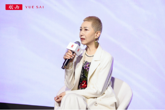 50+代表女性马姐