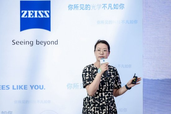 南昌大学第一附属医院眼科副主任医师周荃现场科普