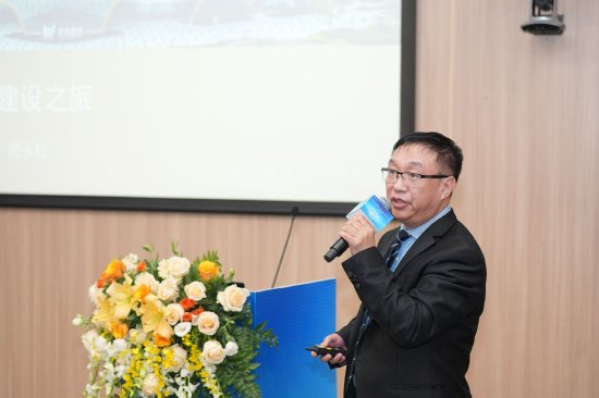 和祐国际医院集团医学检验中心兼输血科主任何永松