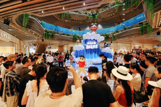 深圳K11 ECOAST全国首发“蜡笔小新夏日运动会”