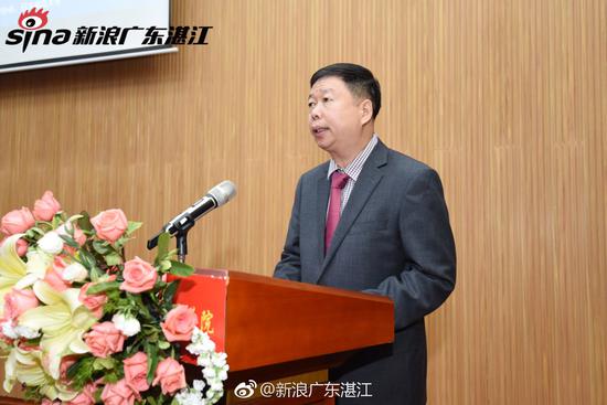 广东海洋大学寸金学院副院长黄育芹为活动作开幕致辞