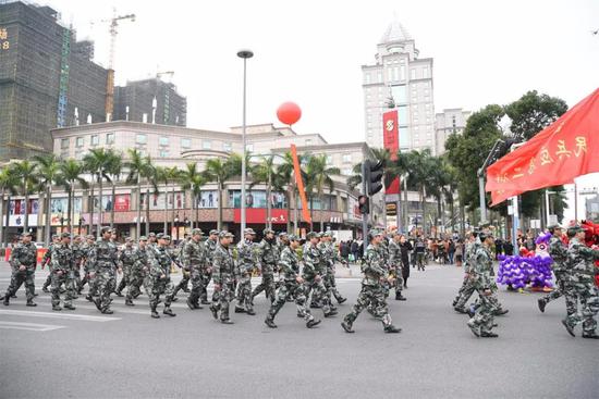 金猪贺年 2019中山慈善万人行嘉年华活动引爆