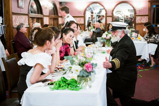 澳大利亚墨尔本Titanic Theatre Restaurant。图片来源/《妻子的浪漫旅行》节目组