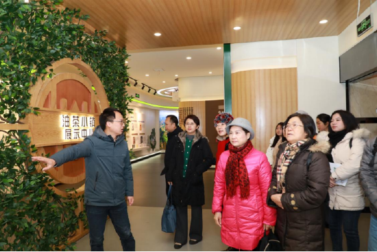 参观浏阳市镇头镇油茶小镇