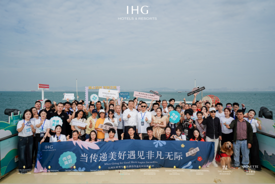 深圳机场码头“彩虹号”游轮