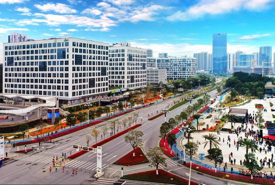 黄埔区加快构建“四区四中心+一区一园”发展格局。图为中新广州知识城。(贾自豪 摄)