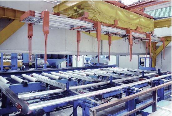  广亚为火炬提供了高性能铝型材