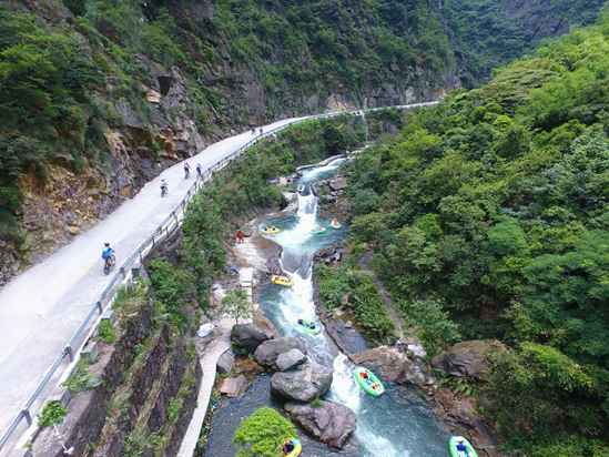 黄腾峡生态旅游区
