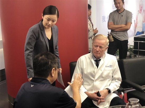 《大鳄之门》拍摄现场