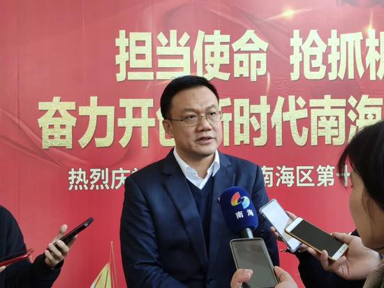 大沥镇党委书记刘浩文