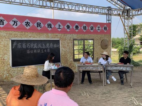 界市场镇人口_人口普查(2)