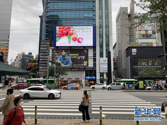 广东荔枝亮相韩国首尔。新华网发