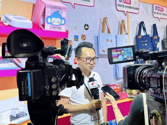 乐立克联合创始人郑海超