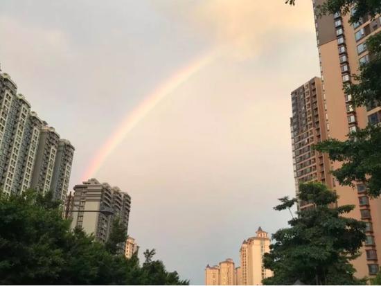 图据微博网友@雅