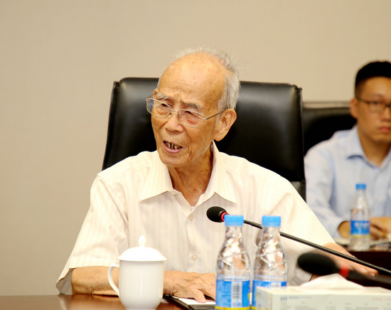 粤海控股集团有限公司广州代表处老干第一支部郑康明同志