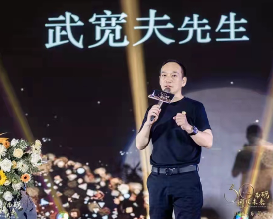 深圳卓上品牌设计顾问有限公司董事长、可雅30年XO设计师 武宽夫