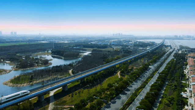 如何破解大城市交通拥堵？深圳：轨道分担将超85%