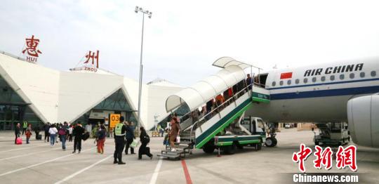 惠州机场迎来夏秋航班换季 新开到达湛江的固
