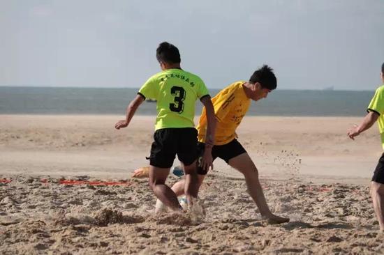 省足协沙滩足球赛本周五于万科双月湾开赛