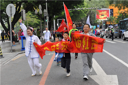 惠州市第39届迎春长跑活动 近6000市民参加 