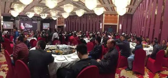 热烈庆祝2016立方集团年会圆满成功_佛山频道_新浪广东_新浪网