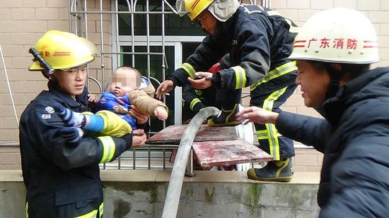 ϼɽ�����´�һ�񷿷�������