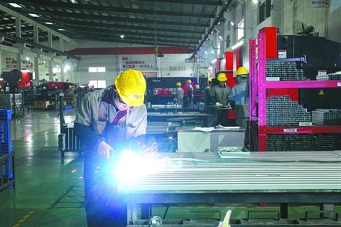 优厚福利加待遇 高明企业员工返岗率约九成_佛