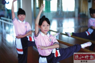 ■石门实验中学附属小学（松岗）举办多彩活动。图由学校提供